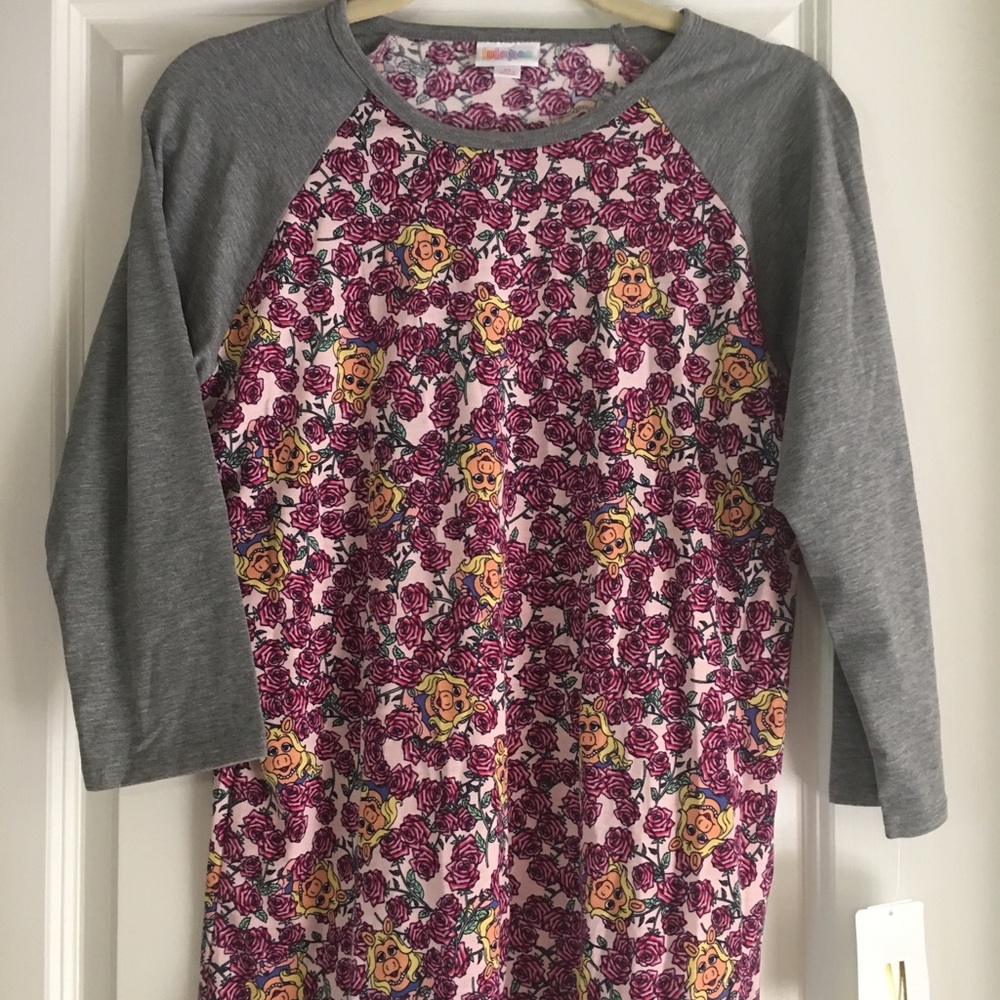 LuLaRoe Randy Disney T! 🎈